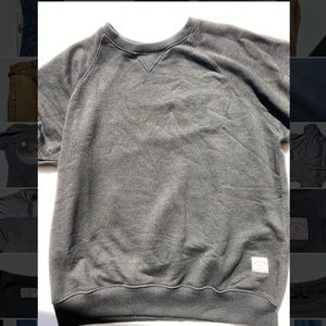 Iron and resin Short Sleeve Sweater Top